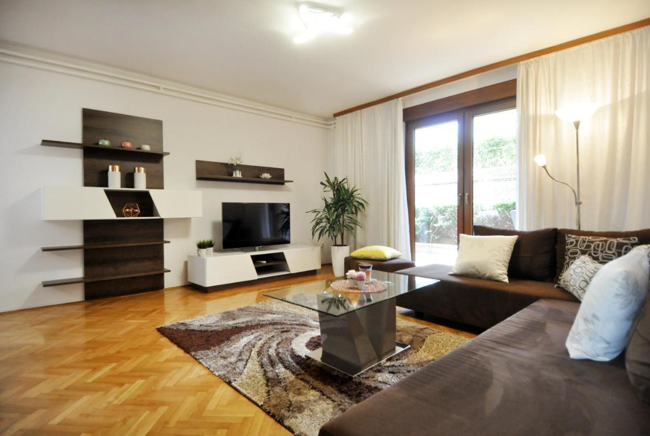 PUY Apartman Lory מראה חיצוני תמונה