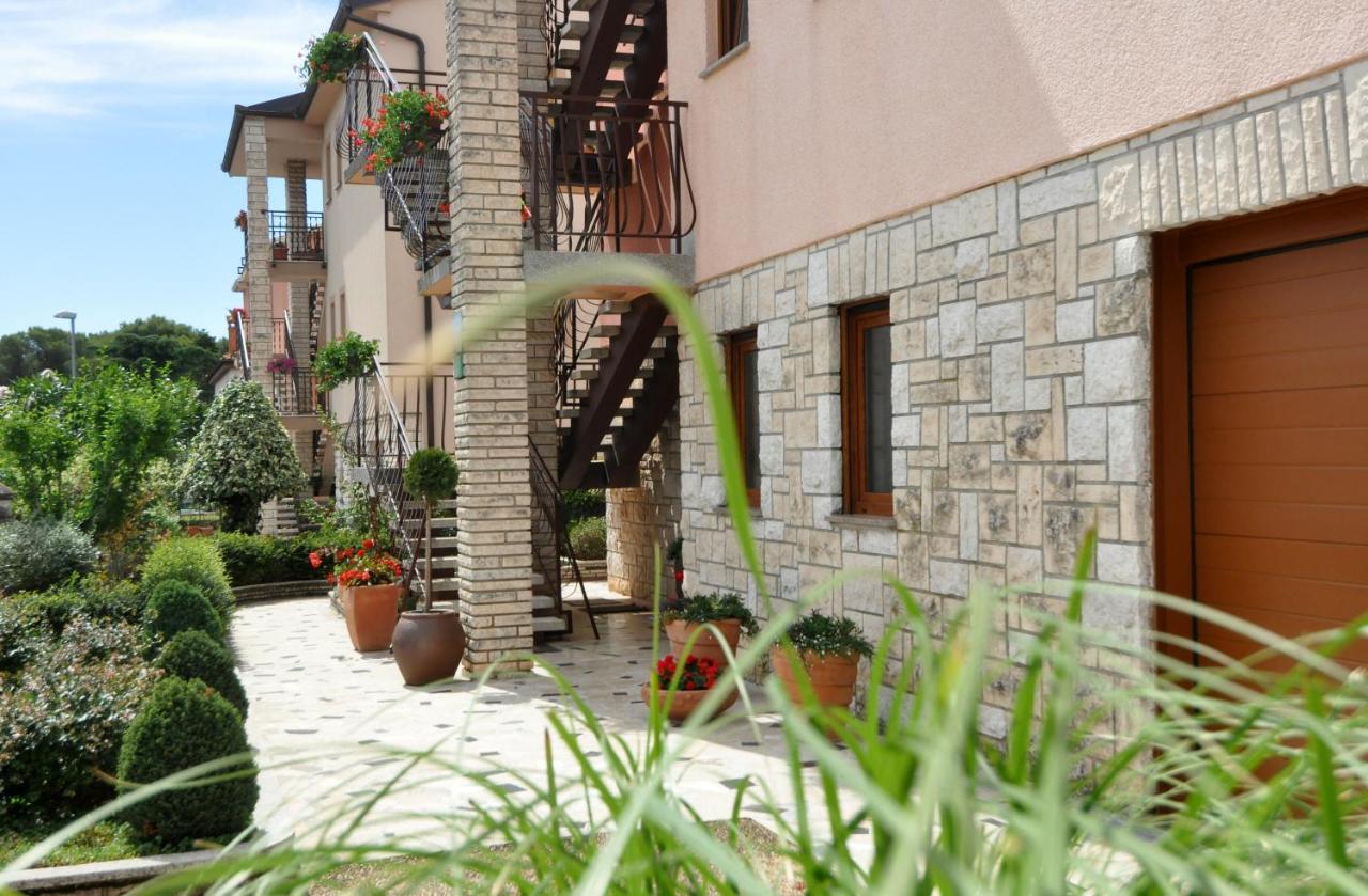 PUY Apartman Lory מראה חיצוני תמונה